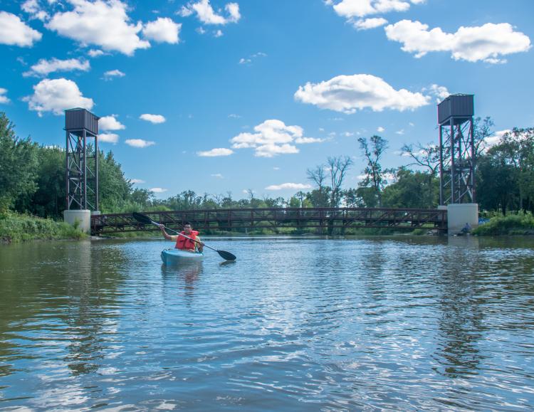 Lindenwood Rentals Fargo Parks